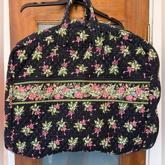 Vera Bradley | Bags | Vera Bradley Quilted Vintage Retired  display picture 2